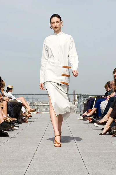 Look 23